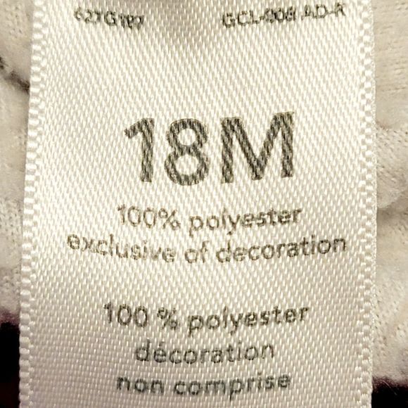 Carter's Just one you Polar Bear Pajama Set Size 18M - Picture 5 of 5